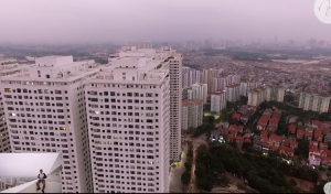 Có nên sơn nhà khi trời mưa không?