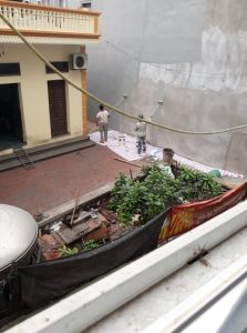 Tại sao sơn nhà mới lại tốn kém hơn sơn lại nhà cũ?